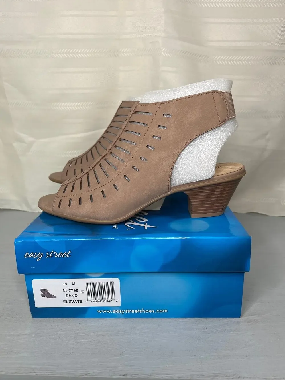 Easy Street Elevate Cutout Block Heel Sandals Sand Womens Size 11M